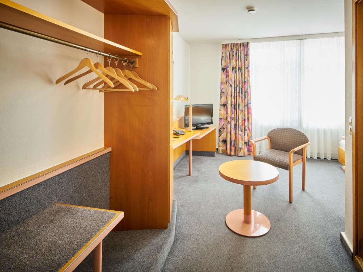 Brita Hotel Штутгарт Екстер'єр фото